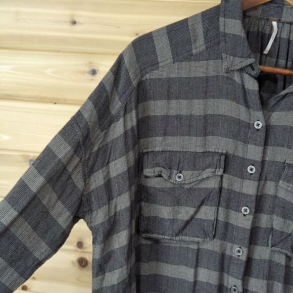Free People Top Womens XS Gray Striped Button Front Relaxed Blouse - Picture 5 of 10